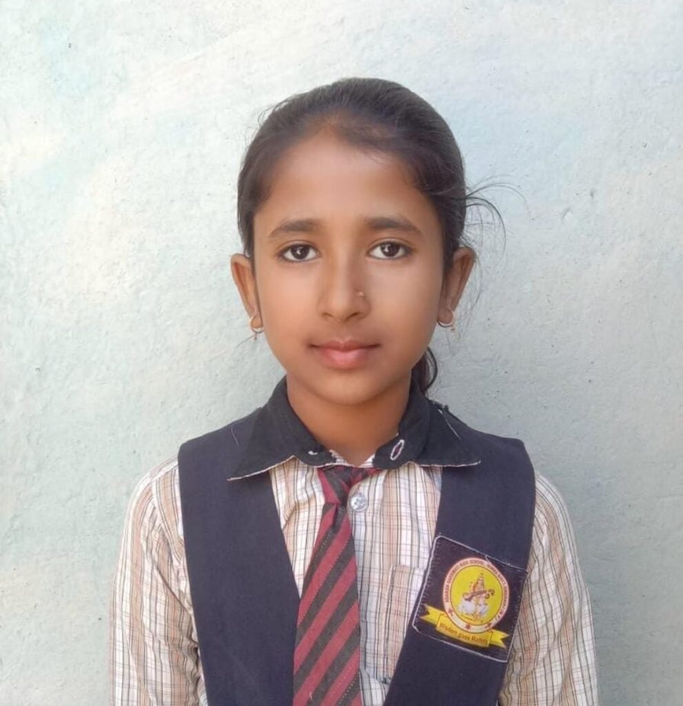 SINGRAULI NEWS : आदर्श सरस्वती हा.से.निवास की छात्रा नेहा का नवोदय विद्यालय में चयन