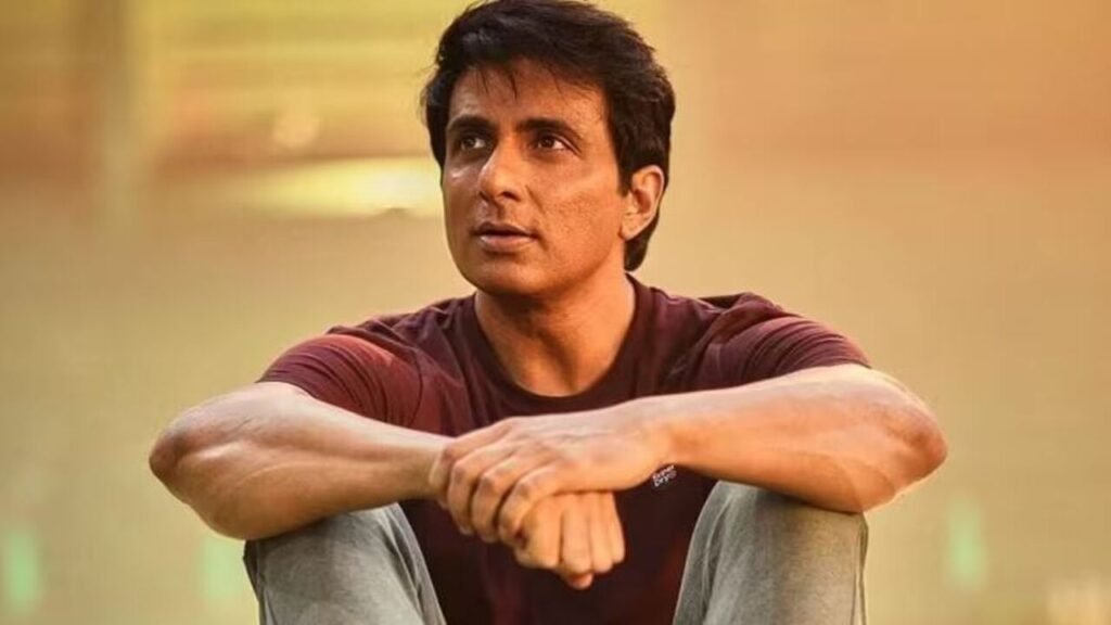 Sonu Sood का व्हाट्सएप अकाउंट बैन, इन प्लेटफार्म पर निकाला गुस्सा