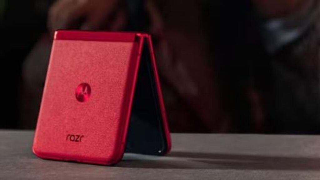Motorola इस दिन लॉन्च करने जा रहा Razr 50 सीरीज़ स्मार्टफोन