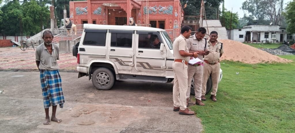 निगाही शिव मंदिर के पास झाड़ियों में मिला अधेड़ का शव, जांच में जुटी पुलिस