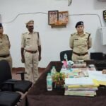 पुलिस अधीक्षक द्वारा थाना महिला थाना सिंगरौली एवं थाना अजाक का किया गया वार्षिक निरीक्षण