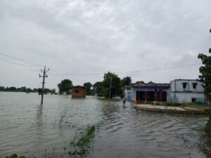 चौथी बार बढी गंगा, मीडियम फ्लड लेवल को किया पार