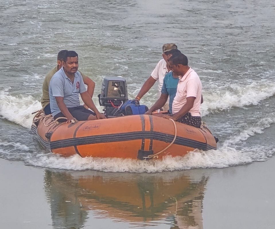 चौथे दिन भी विनय को तलाशने में एसडीआरएफ का रेस्क्यू ऑपरेशन जारी